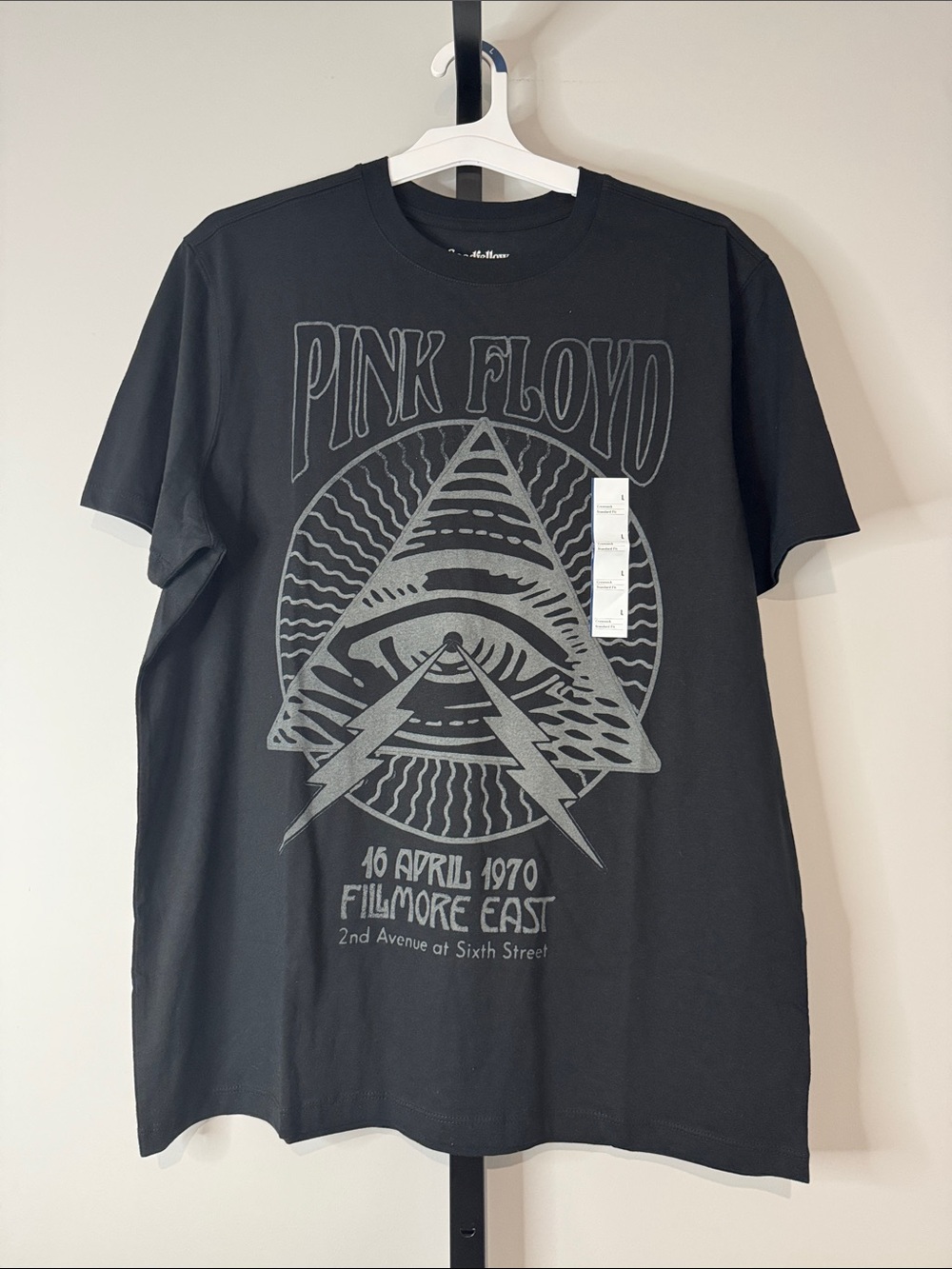 Goodfellow & Co. Pink Floyd Black Graphic Tee Men’s Size Large New NWT